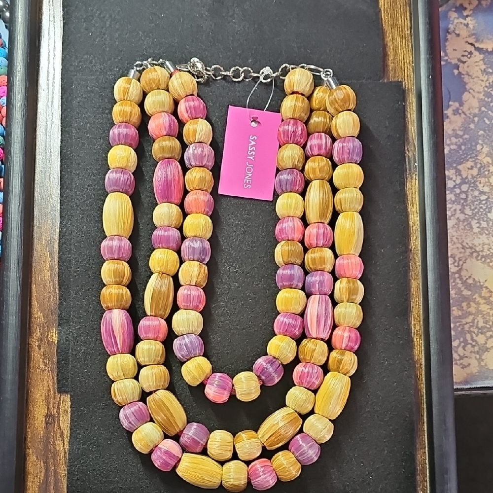 Sassy Jones Vibrant Pink and Gold Necklace